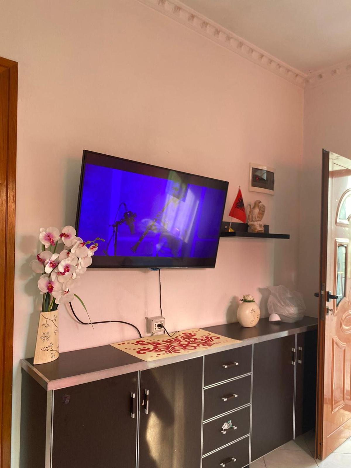 Ersi Apartment Дуррес Экстерьер фото
